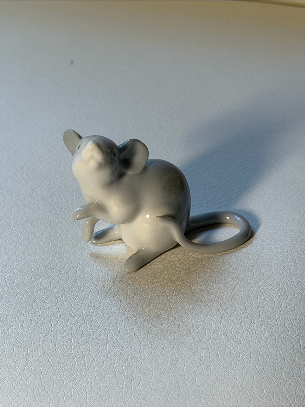 Ceramic Mouse Figurine Pet Decor - Gray